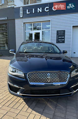 Седан Lincoln MKZ 2017 в 