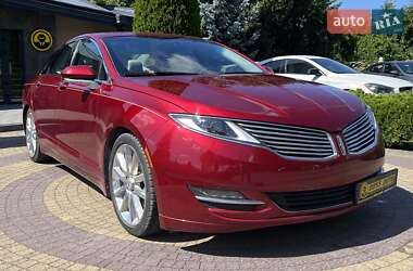 Седан Lincoln MKZ 2015 в Львове