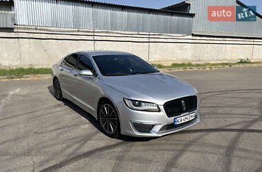 Седан Lincoln MKZ 2016 в 