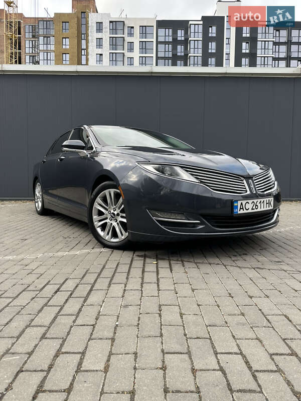 Lincoln MKZ 2013