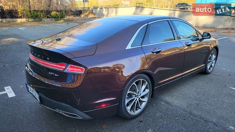 Седан Lincoln MKZ 2019 в Киеве