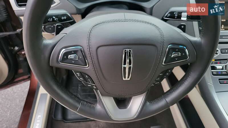 Седан Lincoln MKZ 2019 в Киеве