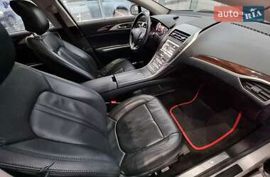 Седан Lincoln MKZ 2015 в 