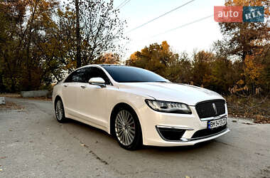 Седан Lincoln MKZ 2016 в Києві