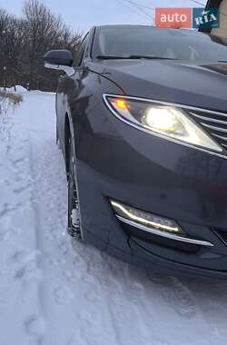 Седан Lincoln MKZ 2013 в Харкові