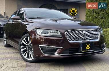 Седан Lincoln MKZ 2019 в Львові