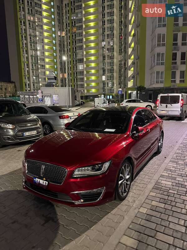 Седан Lincoln MKZ 2016 в Києві