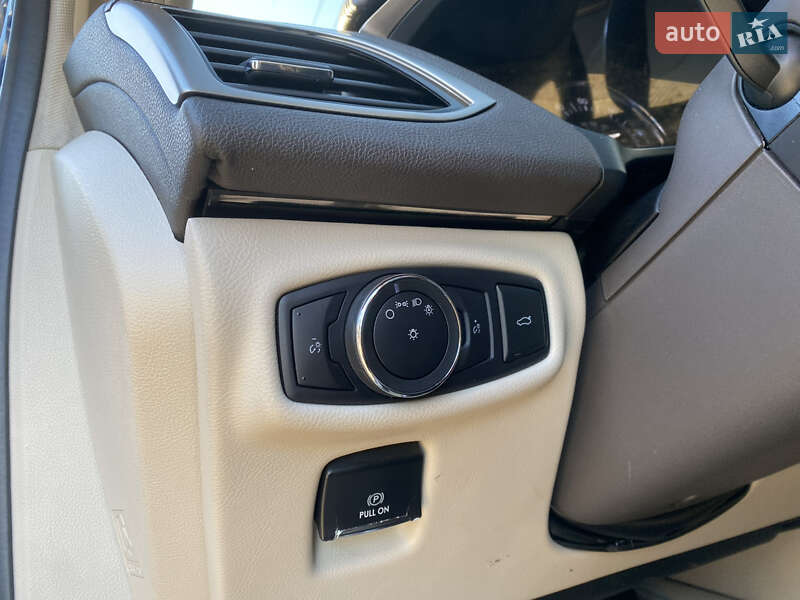 Седан Lincoln MKZ 2016 в Одессе фото 18 Седан Lincoln MKZ 2016 в Одессе