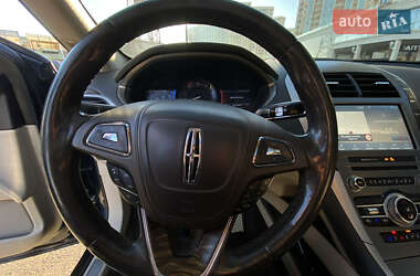 Седан Lincoln MKZ 2016 в 