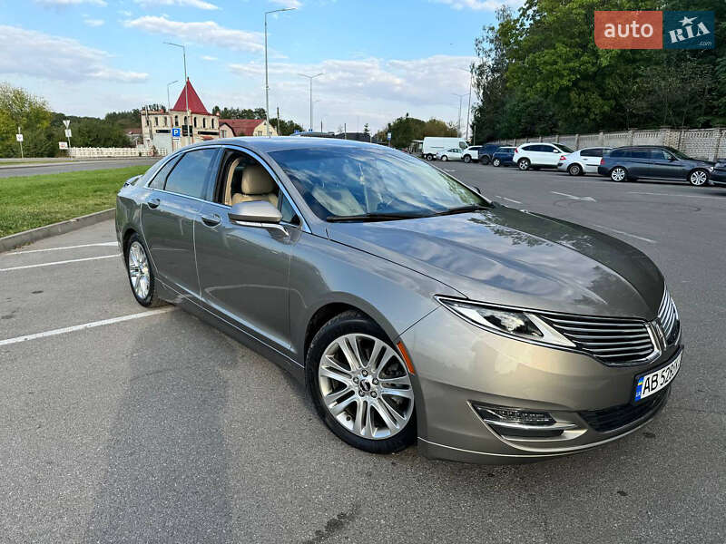 Седан Lincoln MKZ 2016 в Виннице