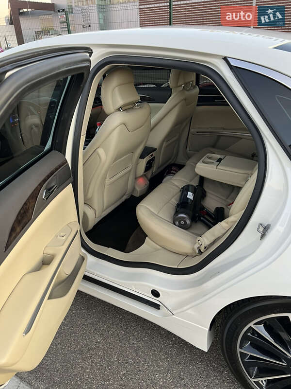 Седан Lincoln MKZ 2012 в Киеве