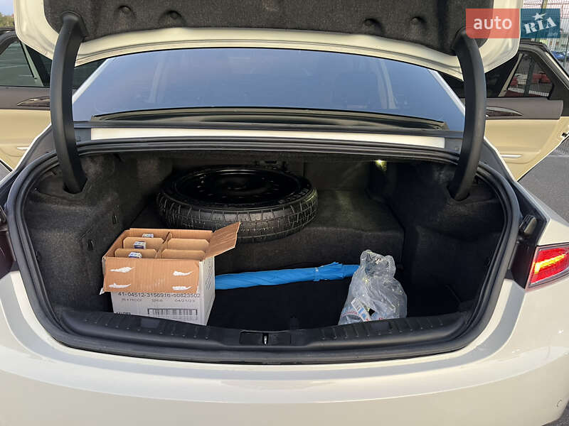 Седан Lincoln MKZ 2012 в Киеве