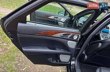 Седан Lincoln MKZ 2020 в 