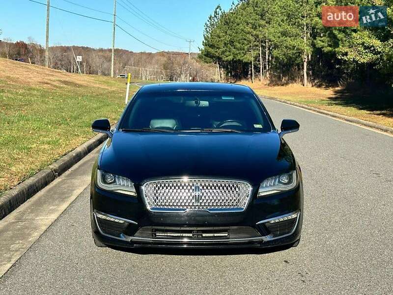 Седан Lincoln MKZ 2017 в Львове