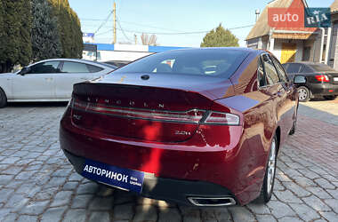 Седан Lincoln MKZ 2013 в 