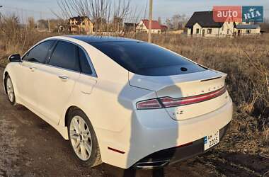 Седан Lincoln MKZ 2013 в Житомирі