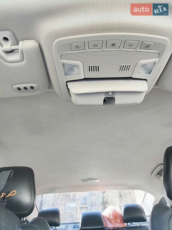 Седан Lincoln MKZ 2015 в Одессе