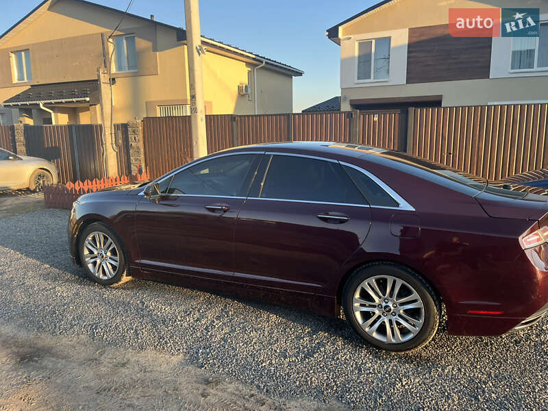 Седан Lincoln MKZ 2013 в Києві