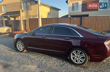 Седан Lincoln MKZ 2013 в 