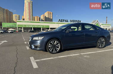 Седан Lincoln MKZ 2019 в 