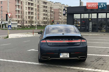 Седан Lincoln MKZ 2016 в 