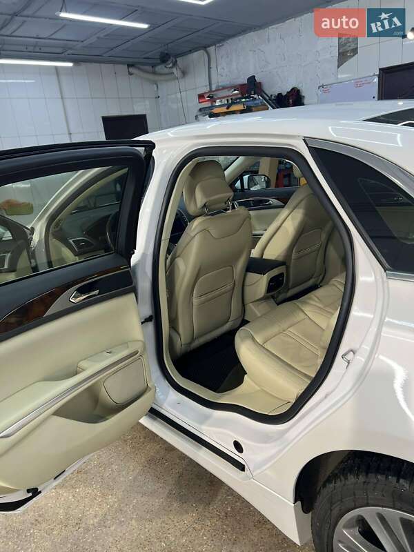 Седан Lincoln MKZ 2013 в Харькове