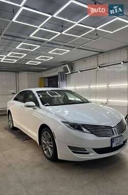 Седан Lincoln MKZ 2013 в 