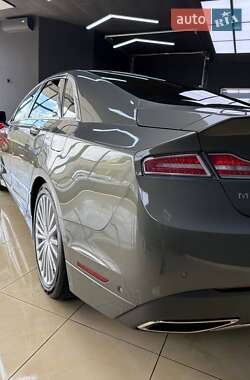 Седан Lincoln MKZ 2016 в 