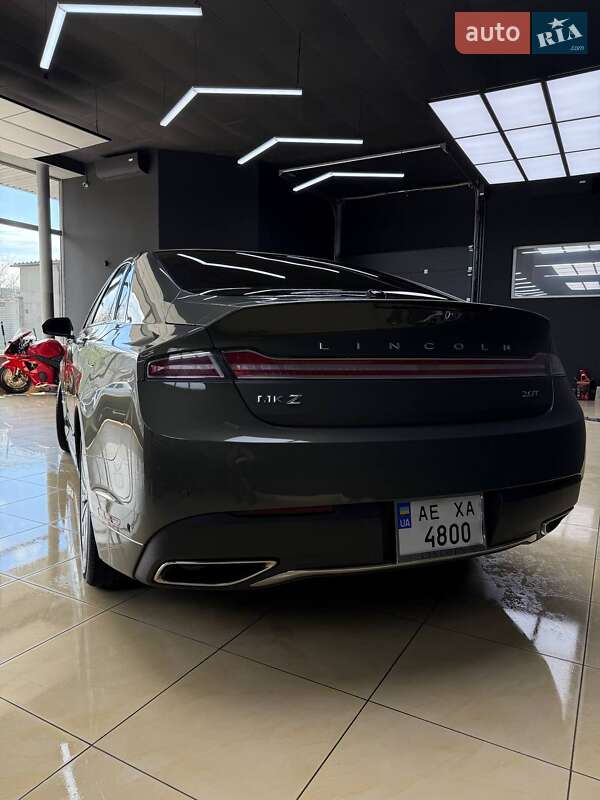 Седан Lincoln MKZ 2016 в Днепре