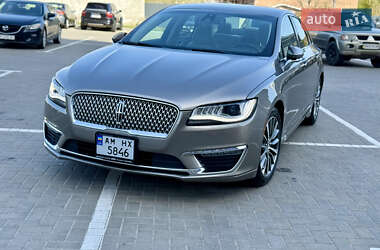 Седан Lincoln MKZ 2019 в 