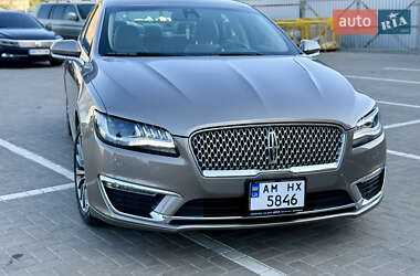 Седан Lincoln MKZ 2019 в 