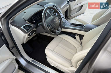 Седан Lincoln MKZ 2019 в 