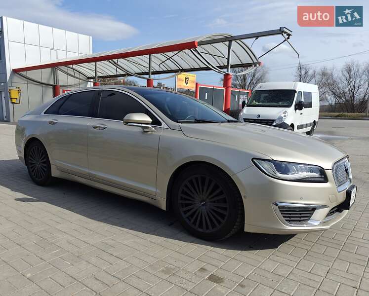 Седан Lincoln MKZ 2017 в Хмельницком