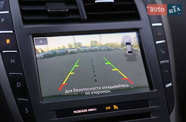Седан Lincoln MKZ 2016 в 
