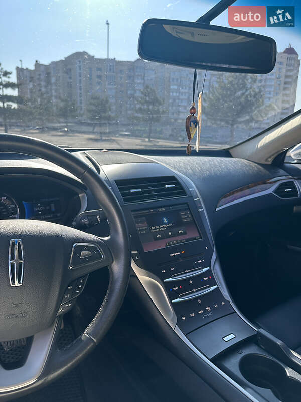 Седан Lincoln MKZ 2014 в Николаеве
