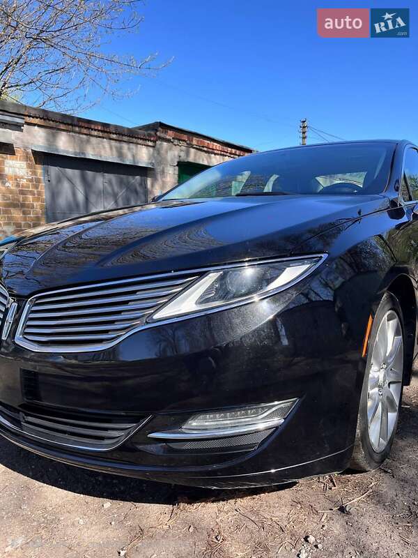 Седан Lincoln MKZ 2014 в Каменском