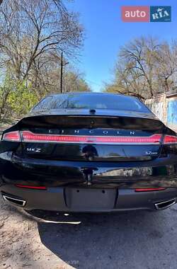 Седан Lincoln MKZ 2014 в 