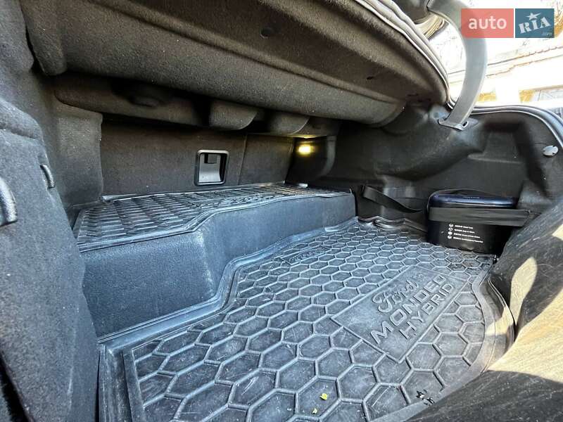 Седан Lincoln MKZ 2014 в Каменском