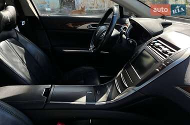 Седан Lincoln MKZ 2014 в 