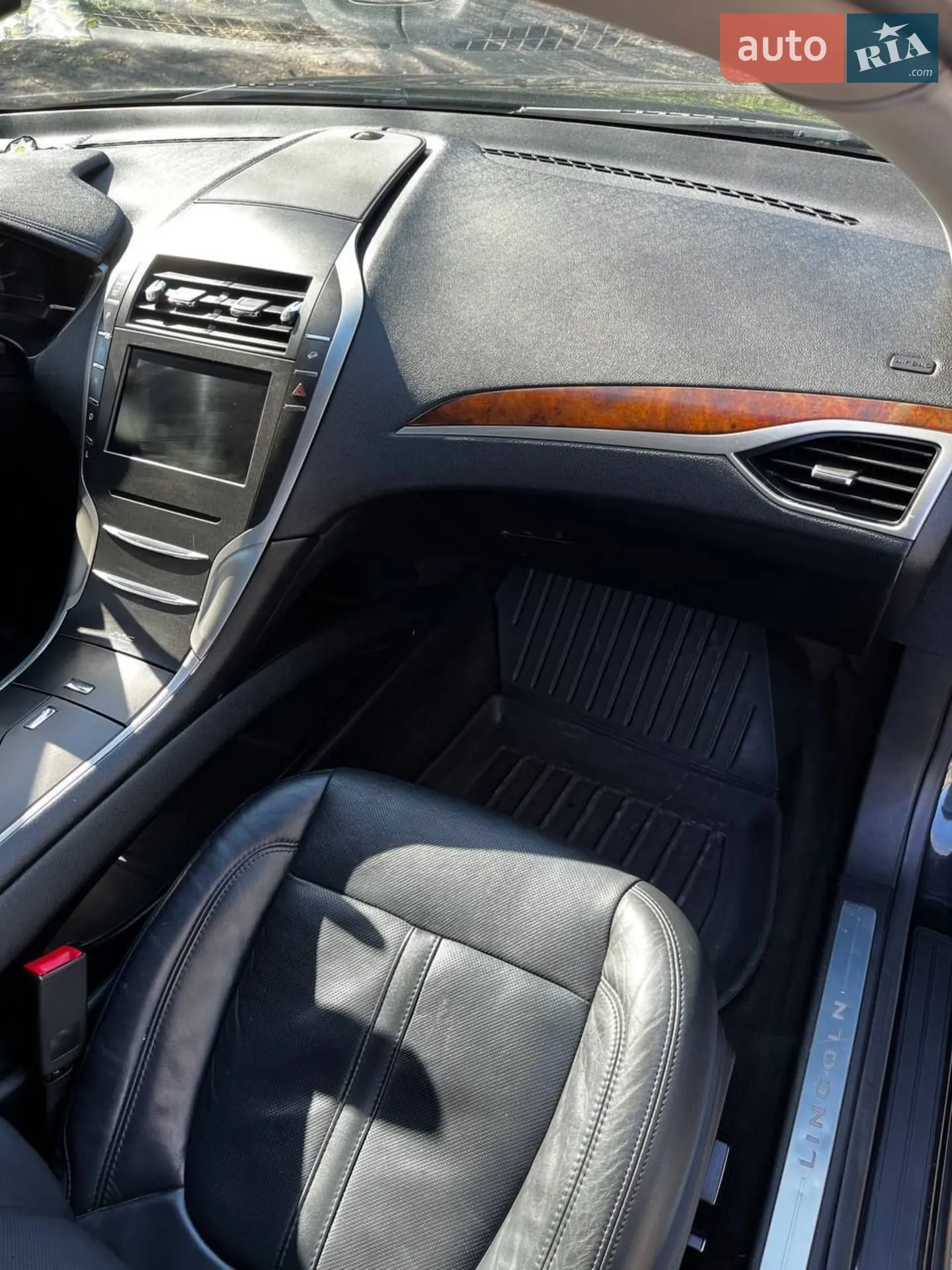 2014 Lincoln MKZ - мініатюра 31