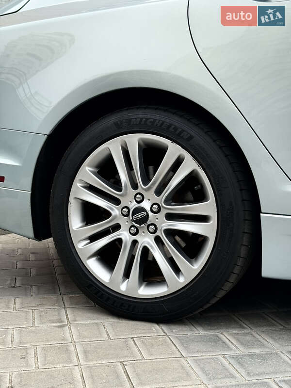 Седан Lincoln MKZ 2014 в Одесі