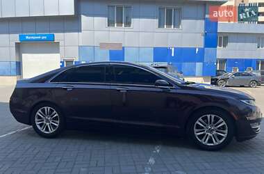Седан Lincoln MKZ 2013 в 