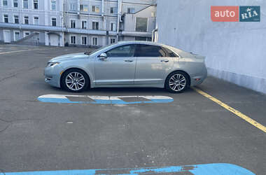Седан Lincoln MKZ 2013 в 
