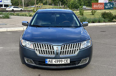 Седан Lincoln MKZ 2011 в 