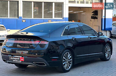 Седан Lincoln MKZ 2018 в 