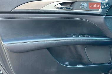 Седан Lincoln MKZ 2018 в 