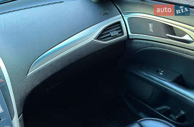 Седан Lincoln MKZ 2018 в 
