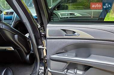 Седан Lincoln MKZ 2019 в Каменском