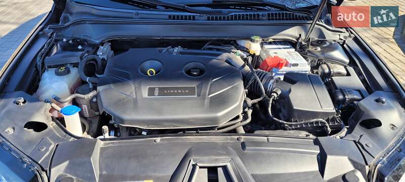 Седан Lincoln MKZ 2019 в Каменском