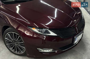 Седан Lincoln MKZ 2013 в 